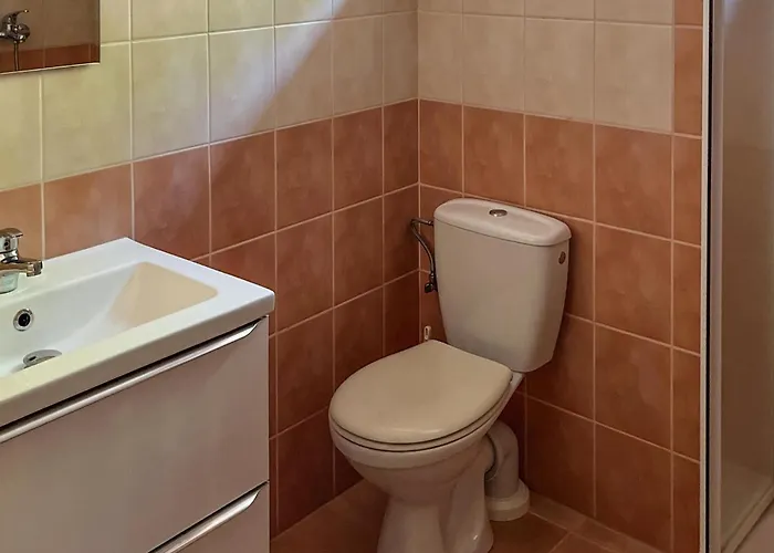 In With Outdoor Swimming Pool *